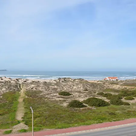 Baleal Tower Bay *